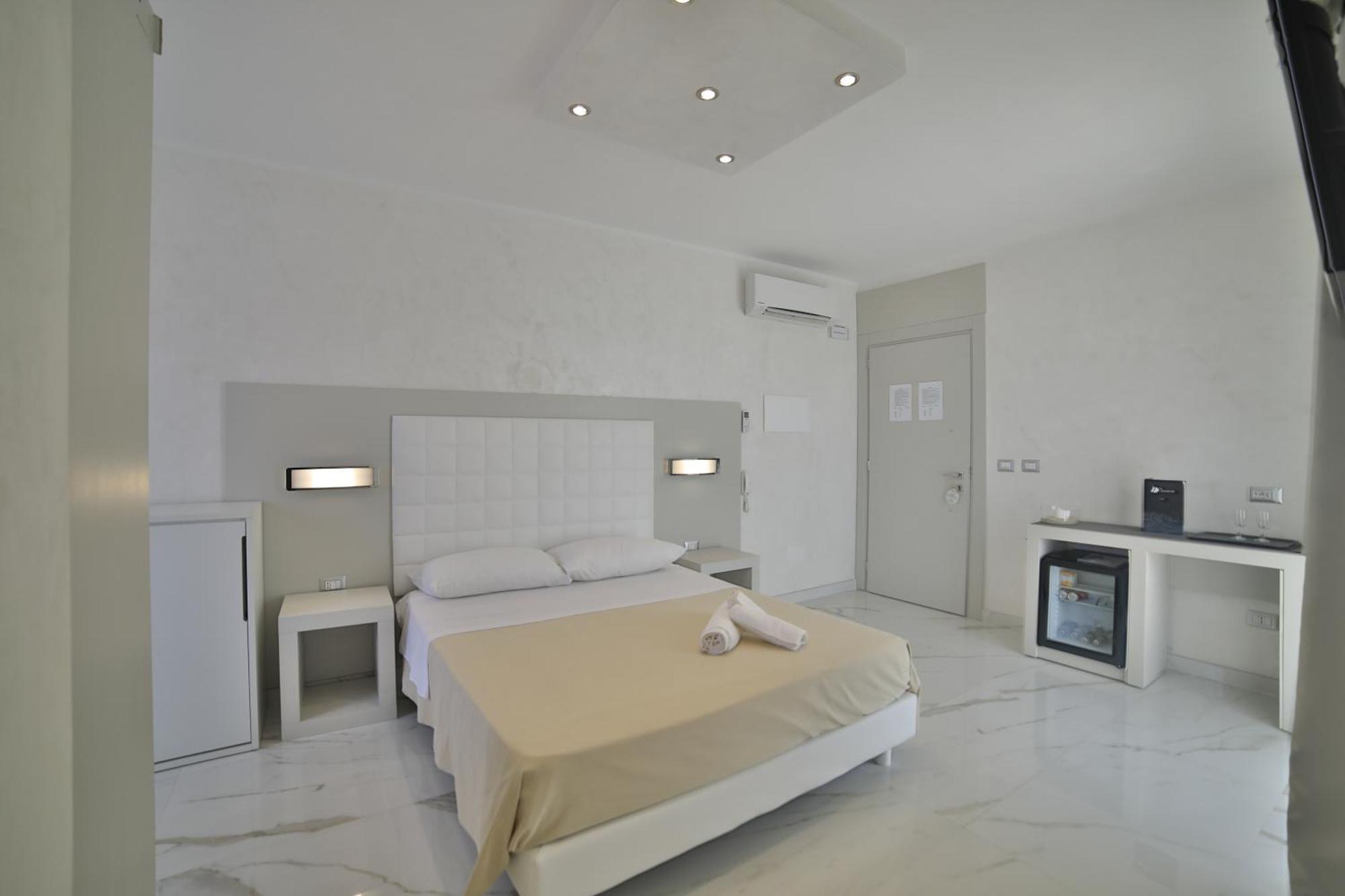 Riviera Luxury Rooms Porto Cesareo Exteriér fotografie