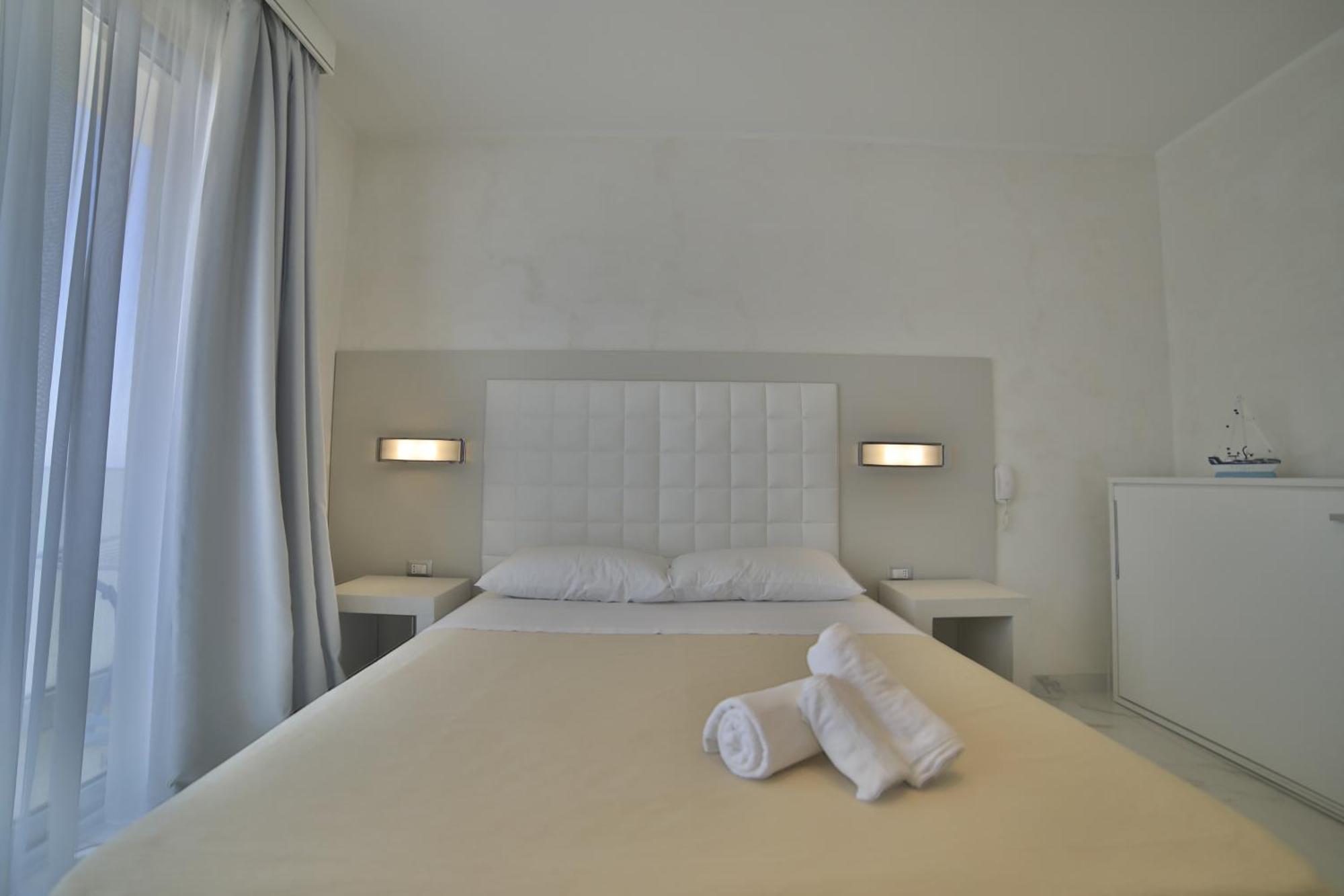 Riviera Luxury Rooms Porto Cesareo Exteriér fotografie
